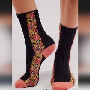 Free People Floral Embroidered Black Socks, Gorgeous, NWT, Sold Out